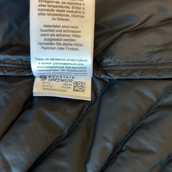 Mountain Hardwear Lightweight Down Jacket - Picture 10 of 10